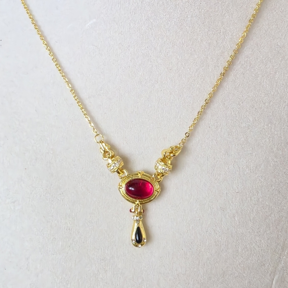 Gold Tone Faux Ruby Red Cabochon Necklace w/ Black Teardrop Drop - Picture 3 of 5